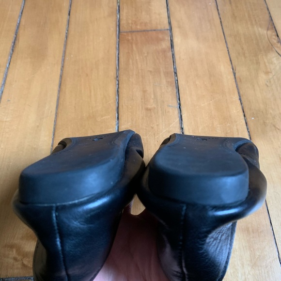 Cole Haan Ballerina Leather Flats - Picture 4 of 8